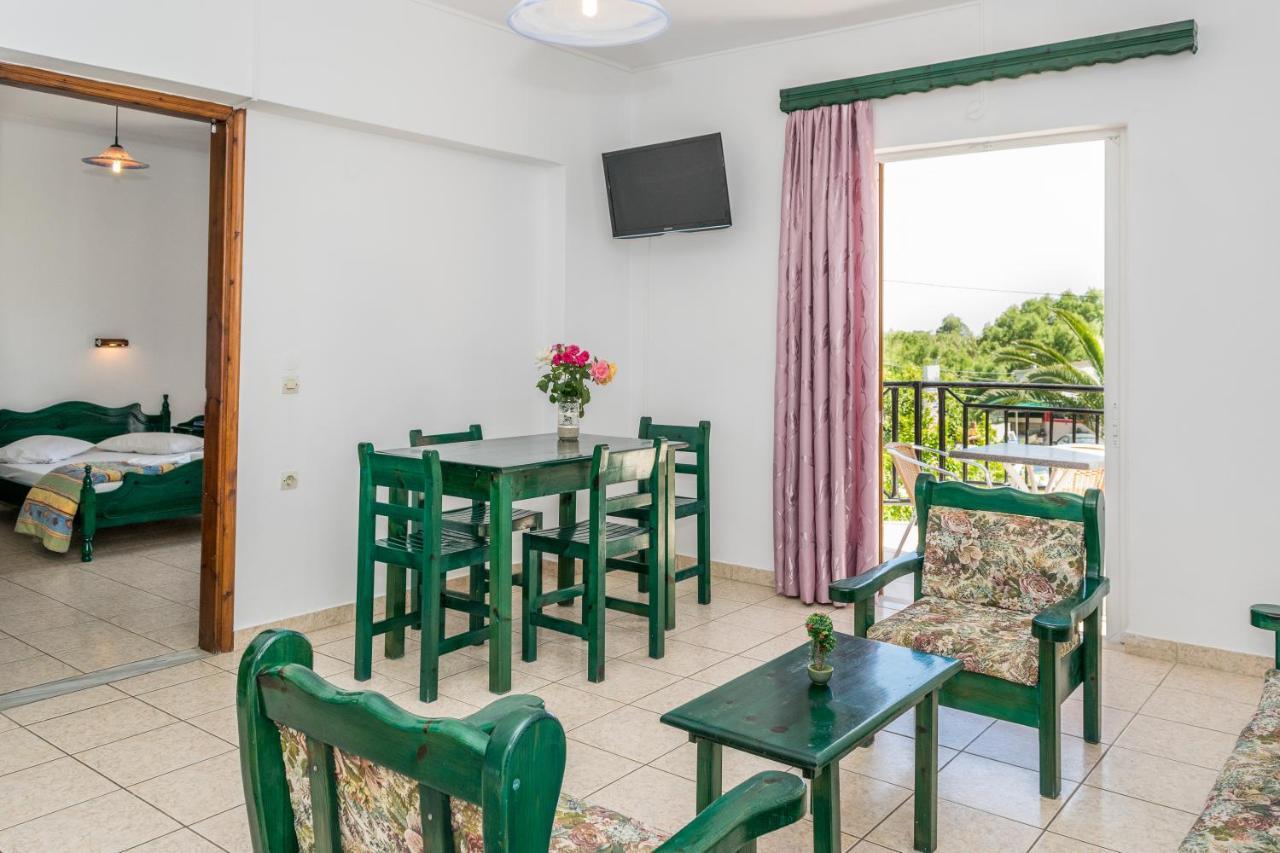 Costas Hotel Kalamákion Zewnętrze zdjęcie