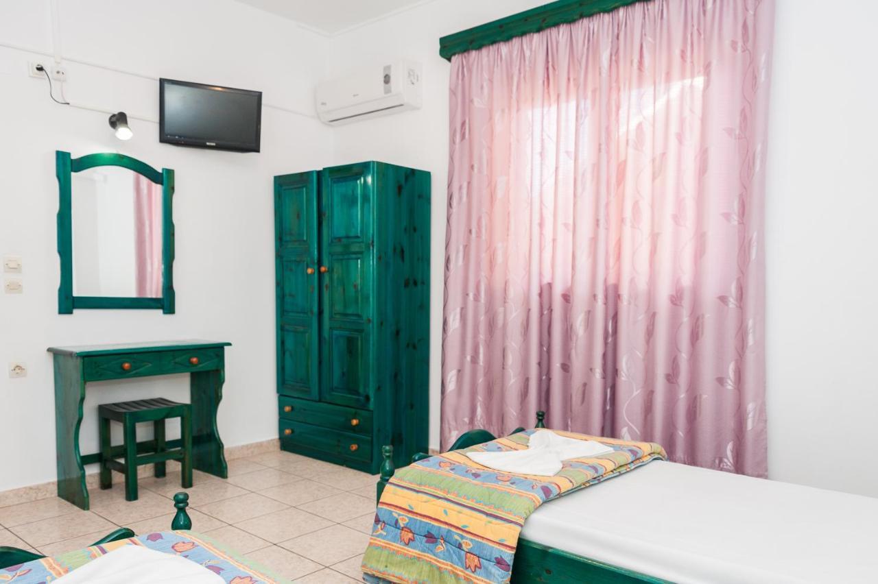 Costas Hotel Kalamákion Zewnętrze zdjęcie
